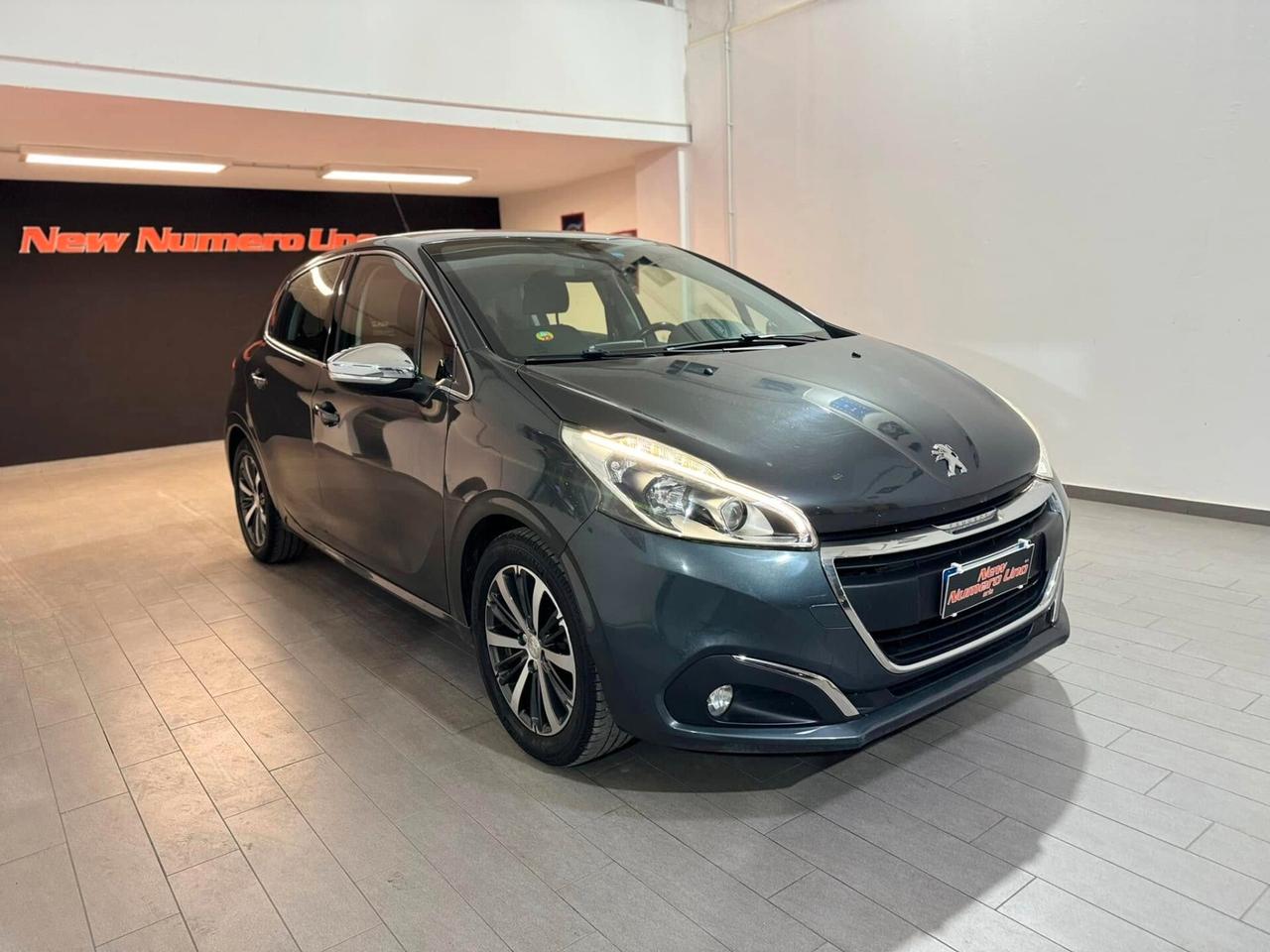 Peugeot 208 Peugeot 208 1.6 Bluehdi 75cv Allure 2015