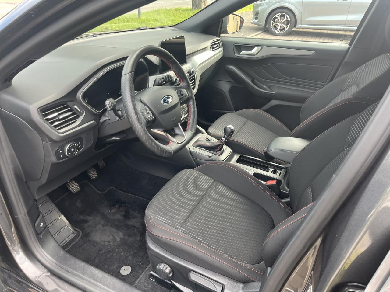 Ford Focus 1.0 EcoBoost Hybrid 125cv 5p ST-Line