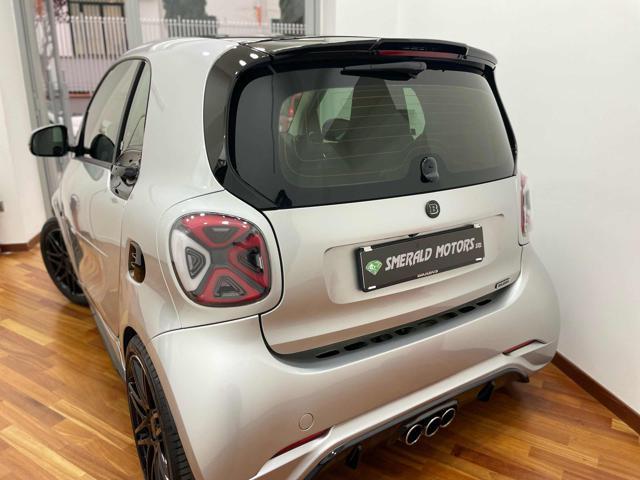 SMART ForTwo BRABUS 0.9 Turbo twinamic Xclusive KIT 125R