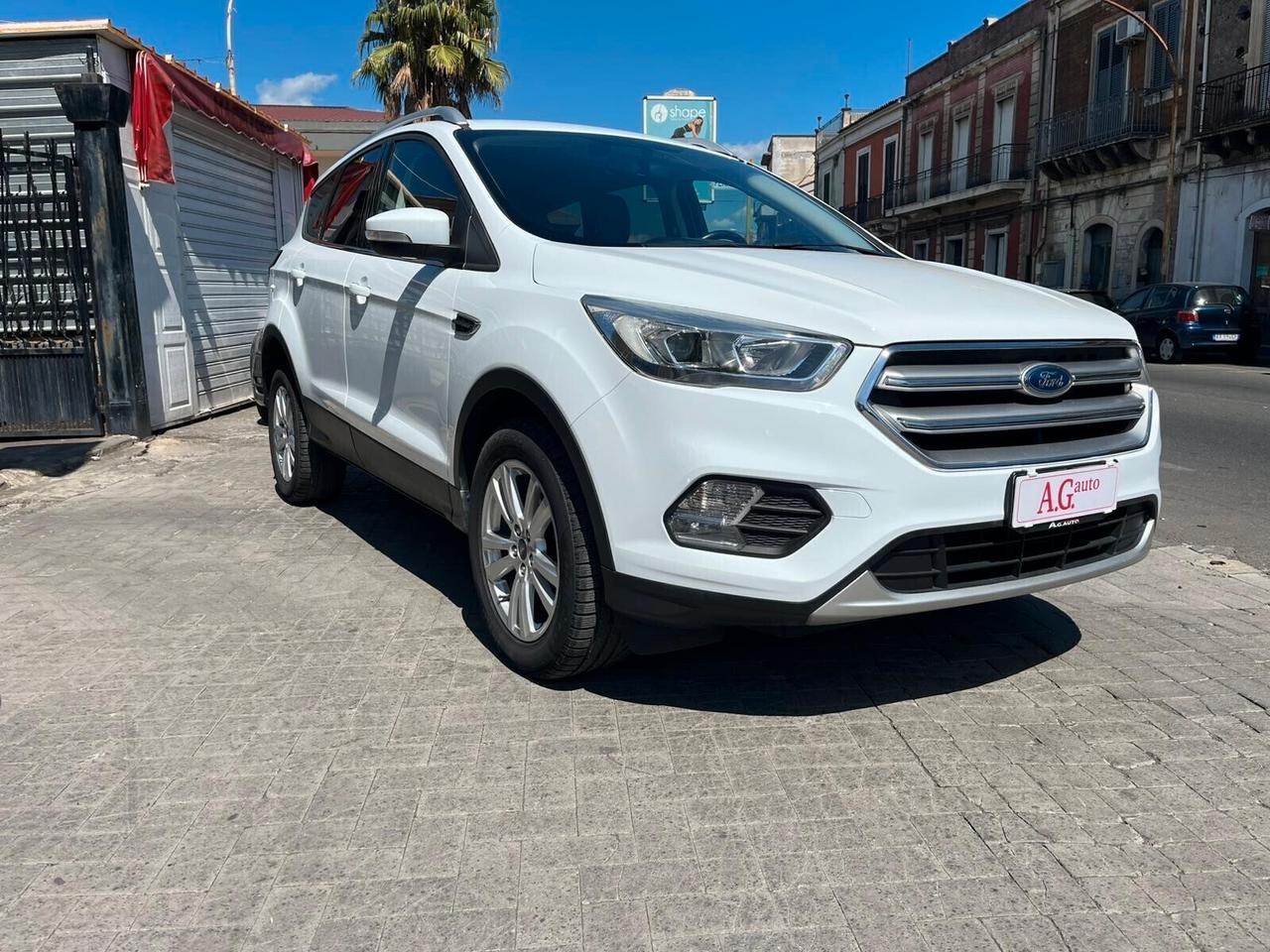 Ford Kuga 2.0 TDCI 120 CV S&S 2WD Powershift Business