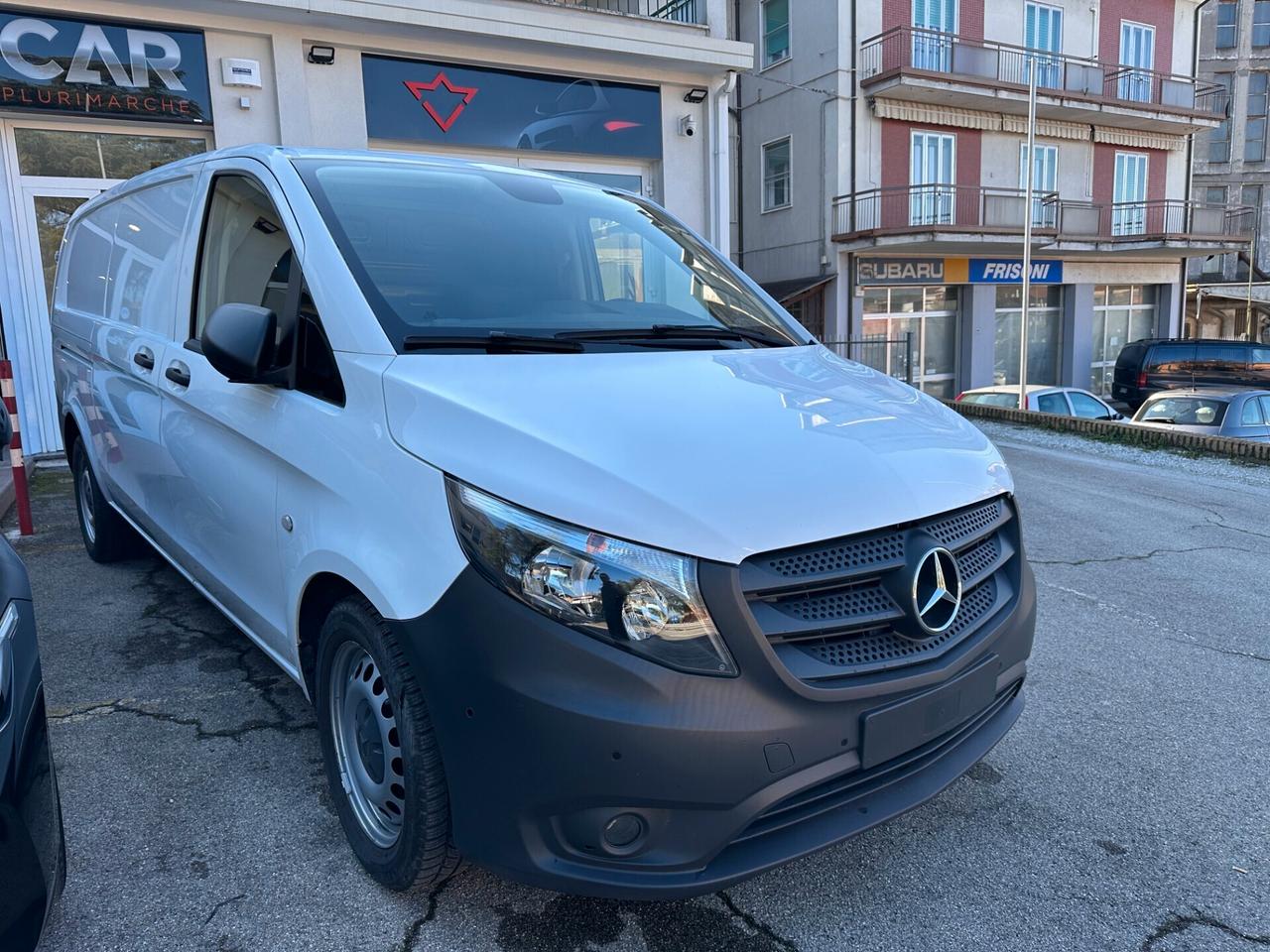 Mercedes Benz Vito Kasten 114 CDI _ Extralang