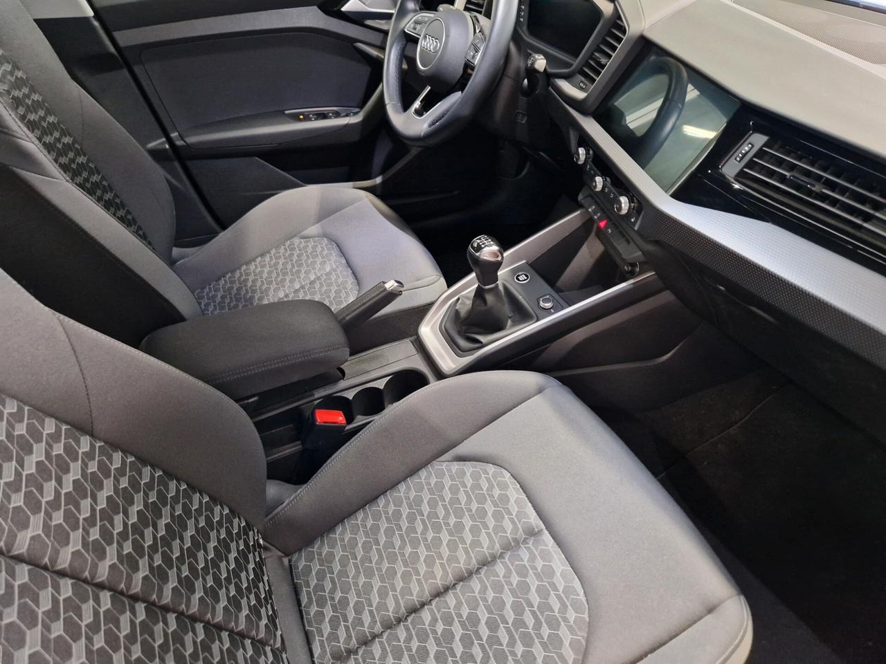 Audi A1 SPB 30 TFSI S line edition 110cv