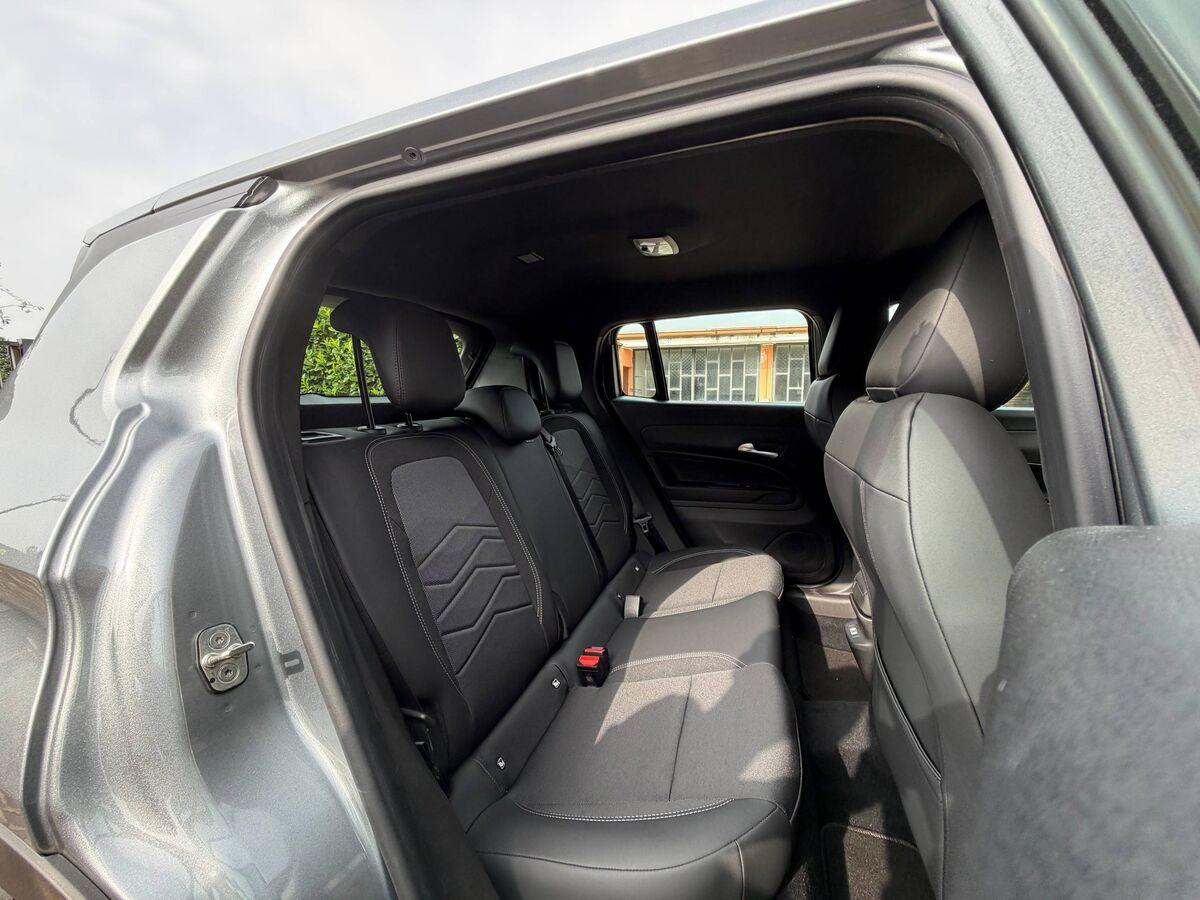 Jeep Avenger 1.2 t. e-hybr.mhev Altitude fwd 110cv edct6