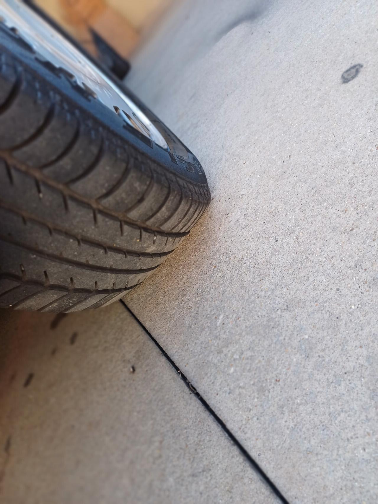 Lancia Thesis 3.0 V6 24V aut. Emblema