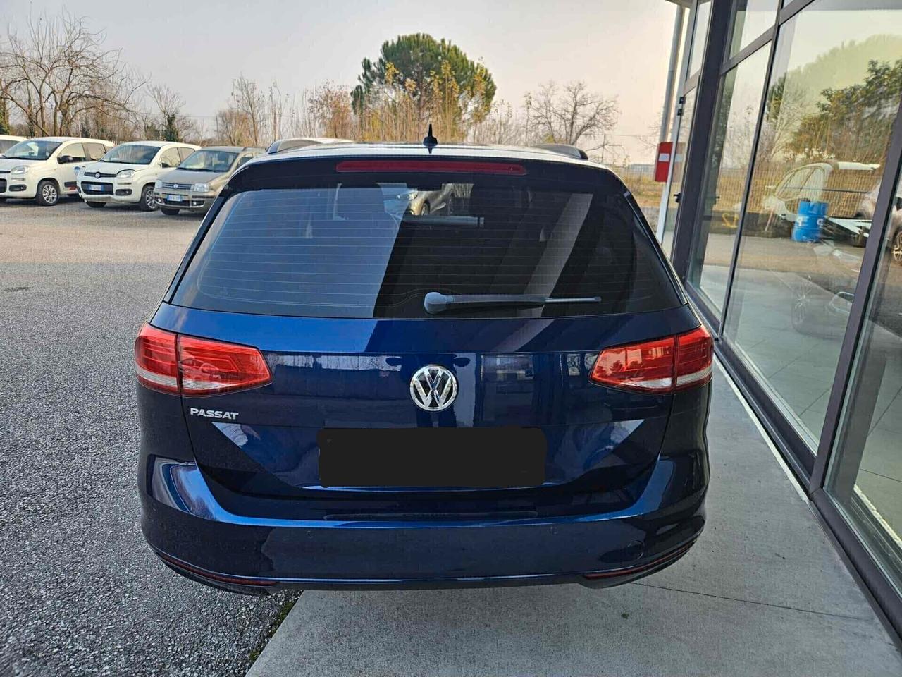 Volkswagen Passat 2.0 TDI DSG Business BlueMotion Technology