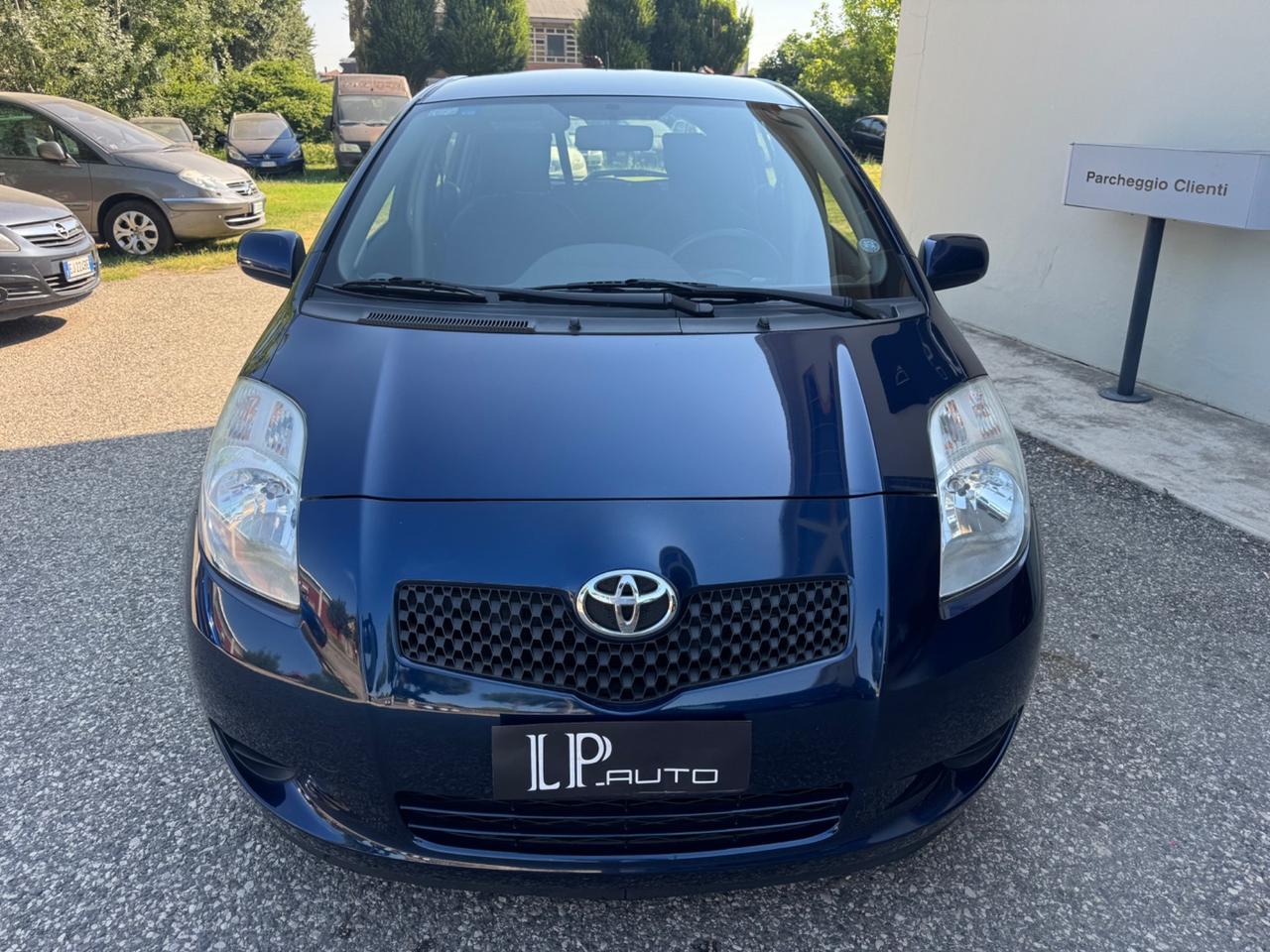 Toyota Yaris 1.0 5 porte Sol