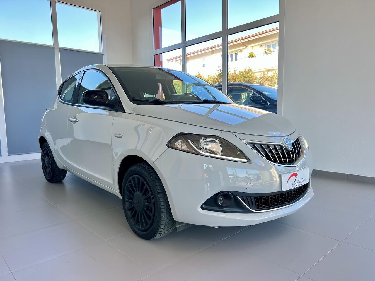 LANCIA YPSILON 1.0 FIREFLY HYBRID SILVER - 2021