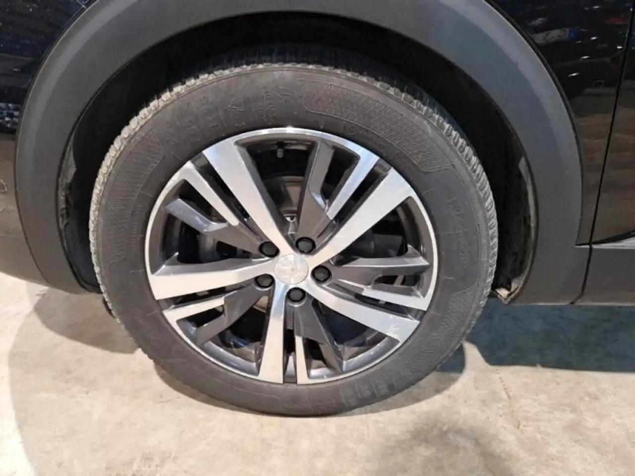 Peugeot 5008 BlueHDi 180 S&S EAT8 Allure Pack