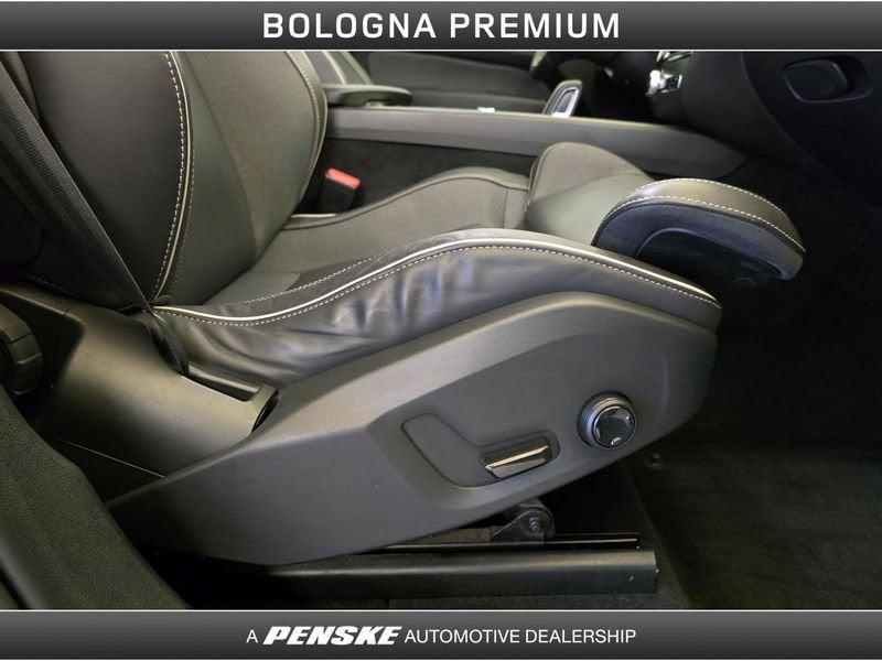 Volvo XC60 XC60 B4 (d) AWD Geartronic R-design
