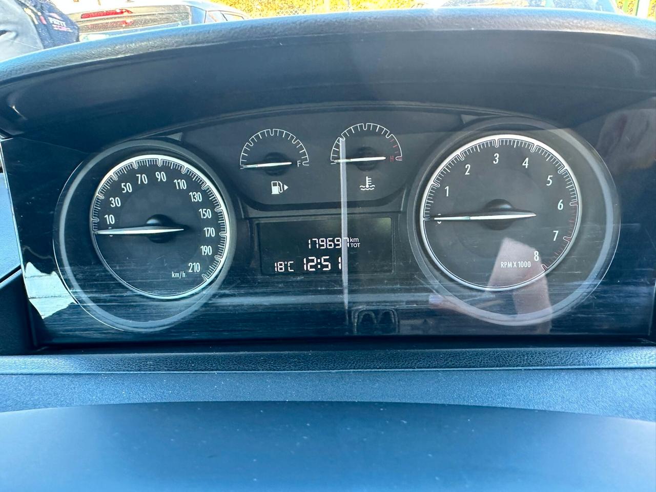 Lancia Ypsilon 1.2 69 CV 5 porte Gold