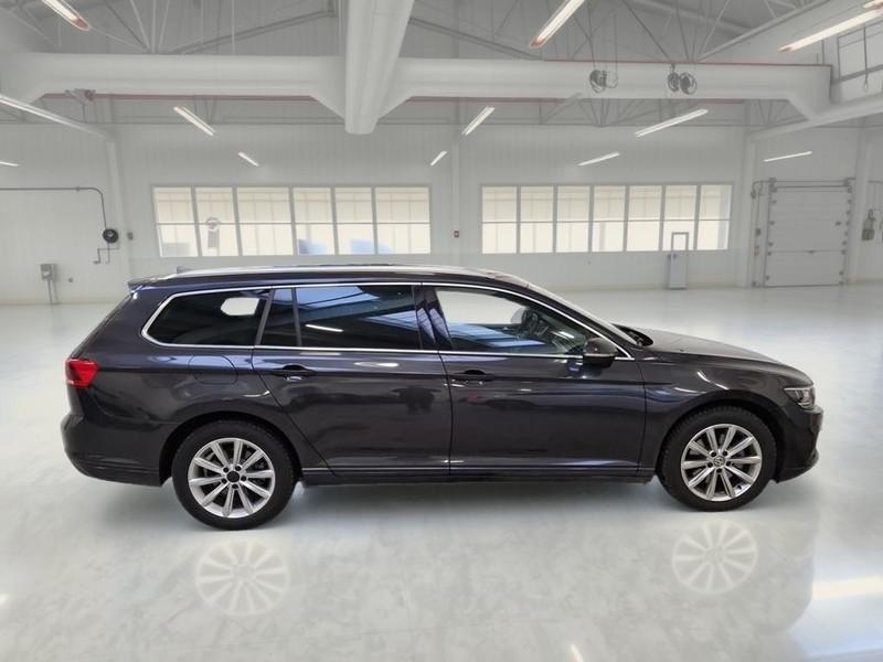 VOLKSWAGEN PASSAT VARIANT 1.6 TDI SCR 88KW BUSINESS BMT DSG 5 PORTE STATION WAGON