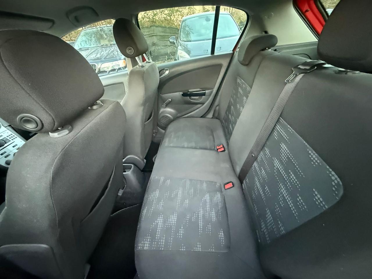 Opel Corsa 1.2 5 porte Cosmo