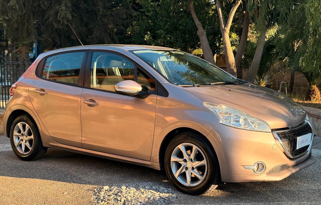 Peugeot 208 1.2 VTi 82 CV 5 porte Allure COME NUOVA
