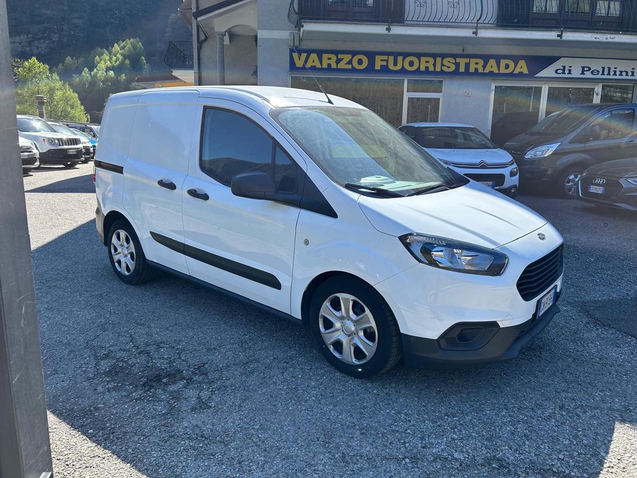 Ford Transit Courier 1.5 TDCi 75CV Van Trend