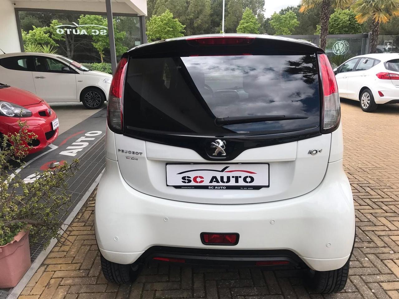 Peugeot iOn