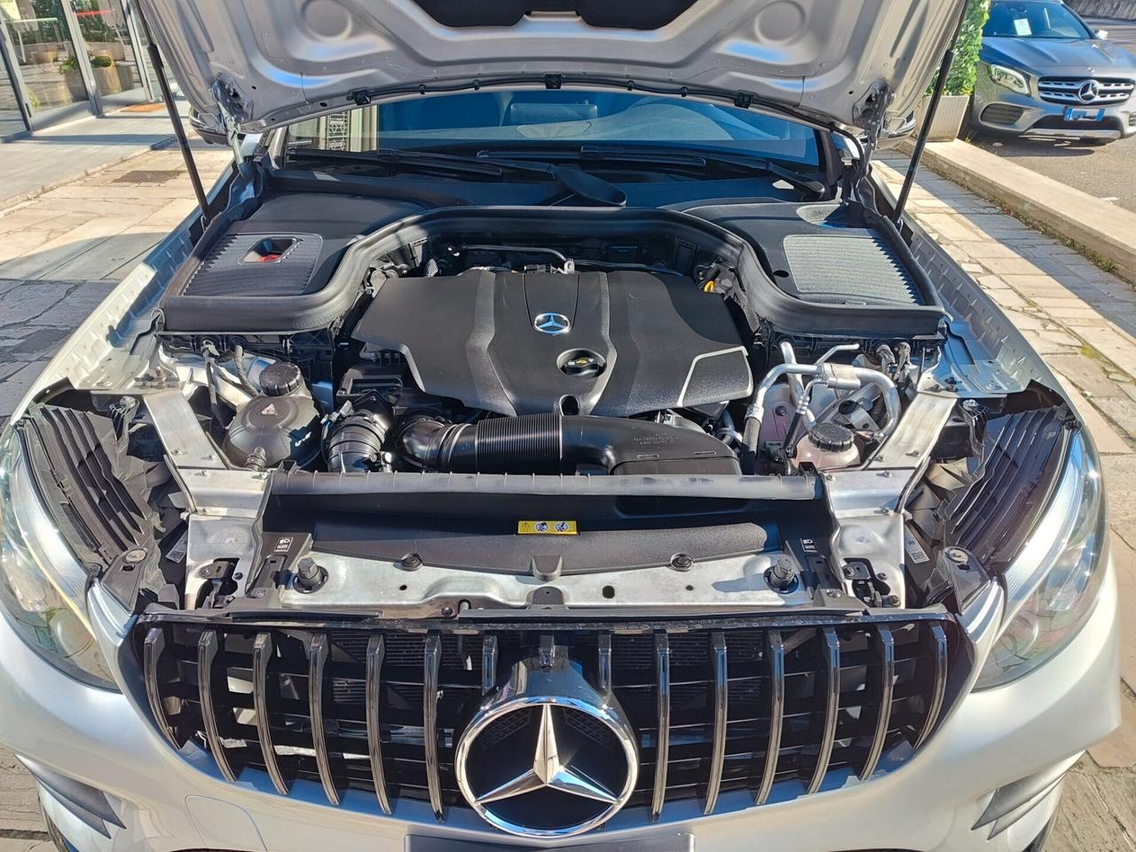 MERCEDES GLC COUPÉ 250 D 4MATIC PREMIUM AMG NIGHT