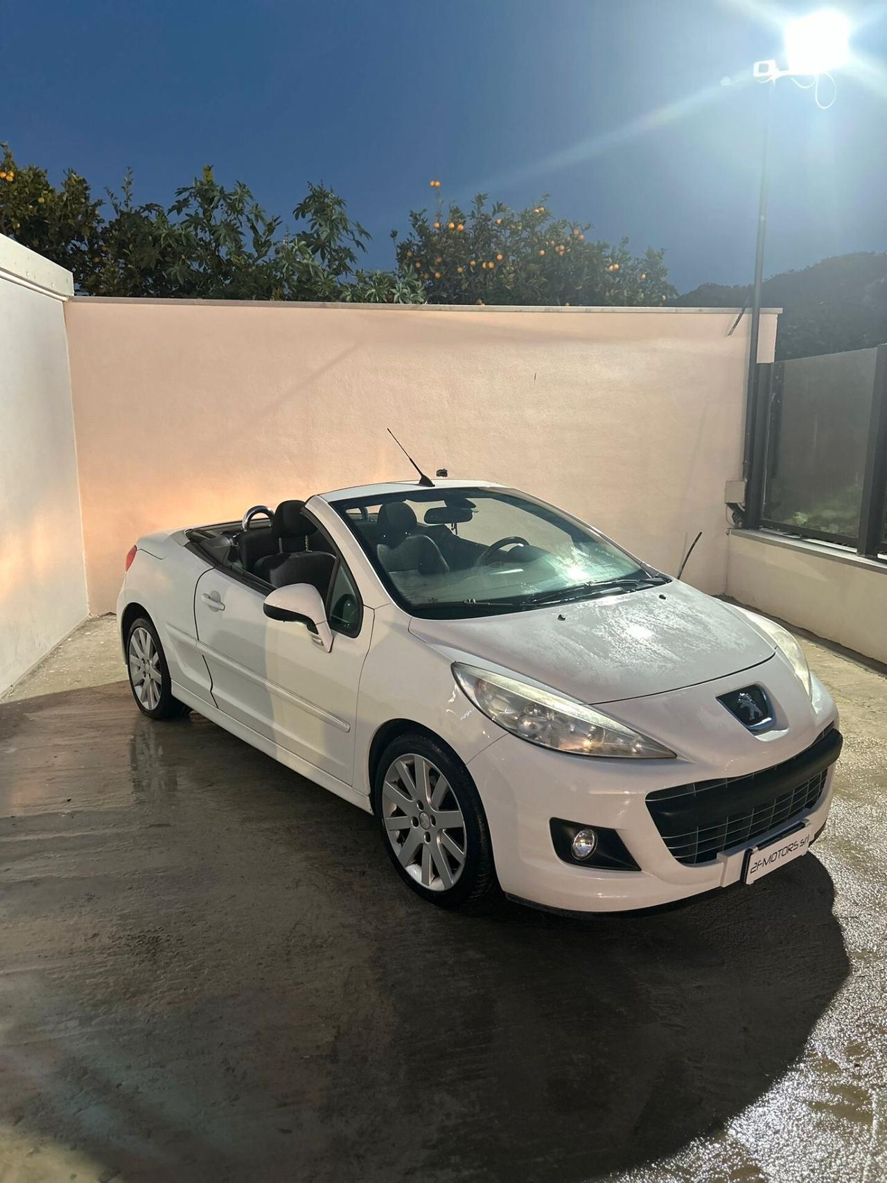 Peugeot 207 Peugeot 207 CC 1.6 hdi 8v Allure 112cv