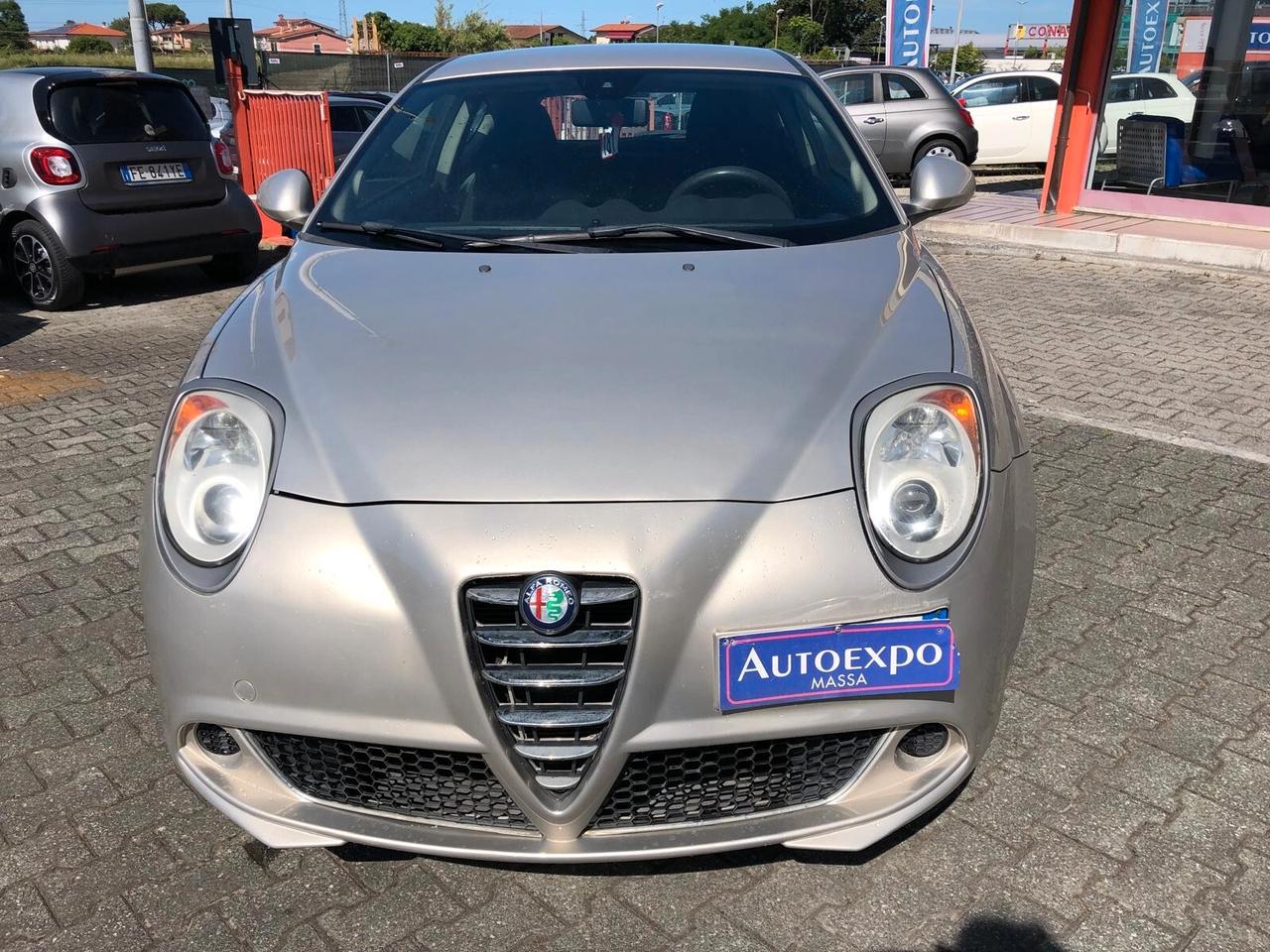 Alfa Romeo MiTo 1.4 8V ADATTA PER NEOPATENTATI CON GARANZIA 12 MESI E POSSIBILITA' DI ESTENSIONE FINO A 36 MESI!!!