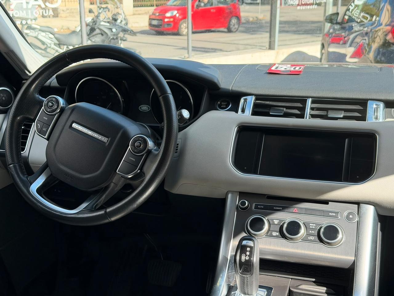 Land Rover Range Sport 3.0 TDV6 SE