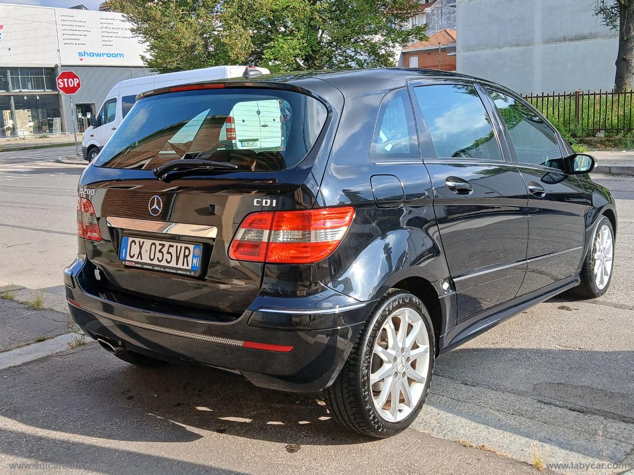 MERCEDES-BENZ B 200 CDI Sport