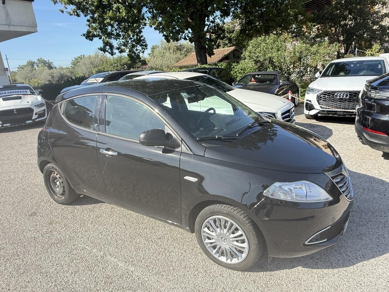 LANCIA YPSILON 1.2 BENZINA-GPL ADATTA NEOPATENTATI