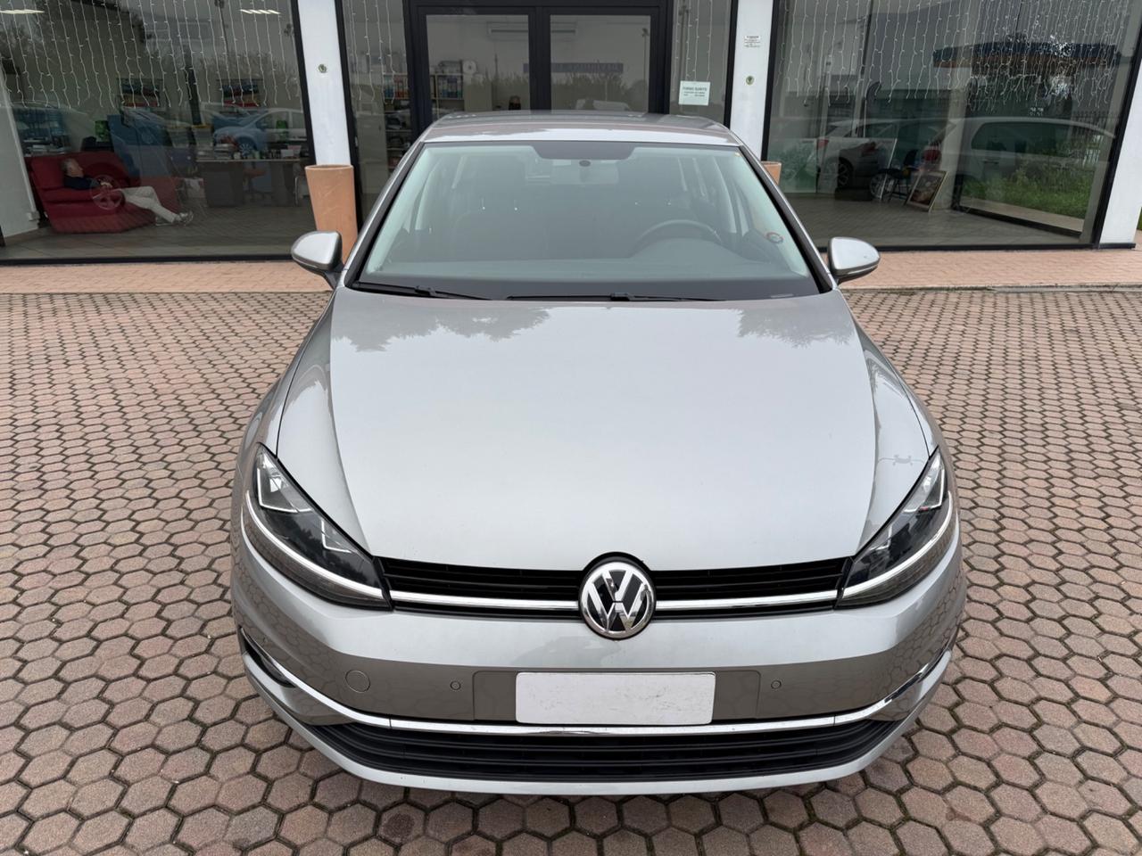 Volkswagen Golf 1.6 TDI 115 CV 5p. Executive BlueMotion Technology IN ARRIVO