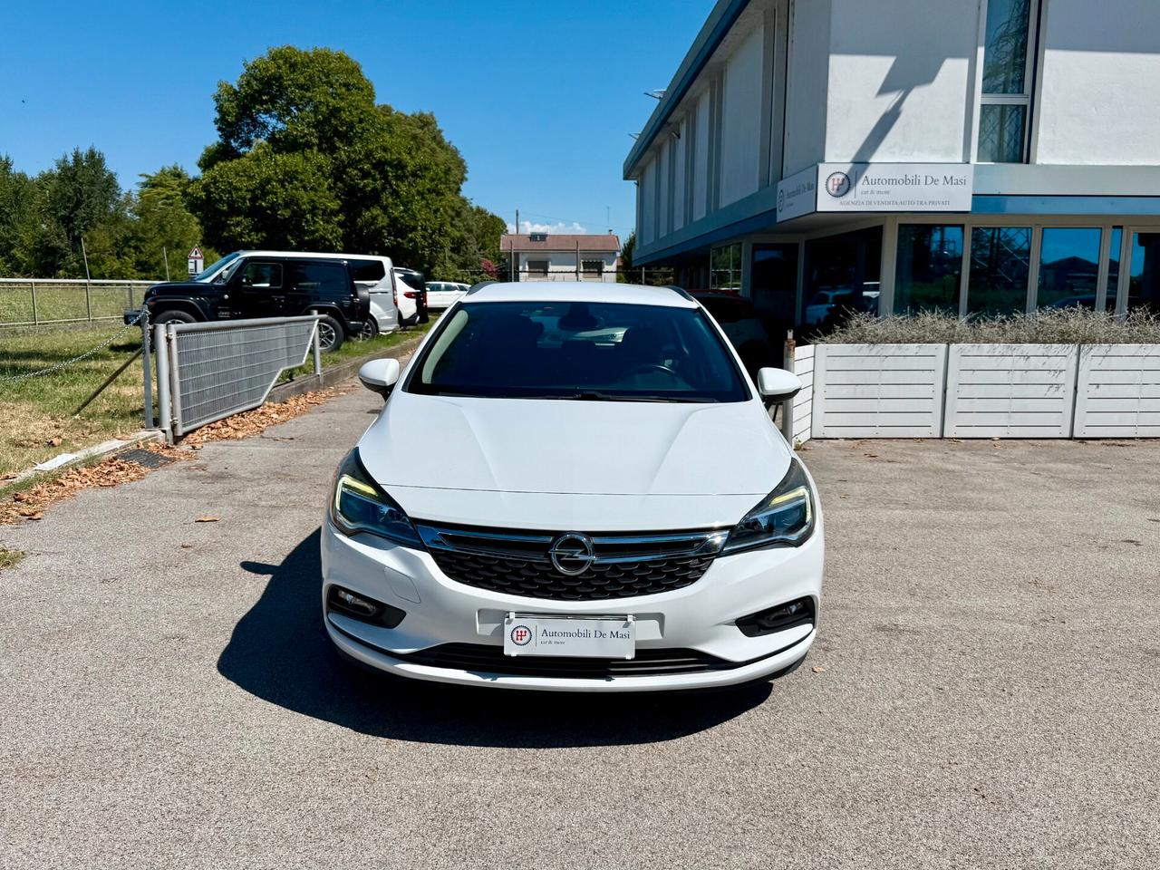Opel Astra Sports Tourer 1.6 cdti Business Premium 136cv LAVORI ESEGUITI