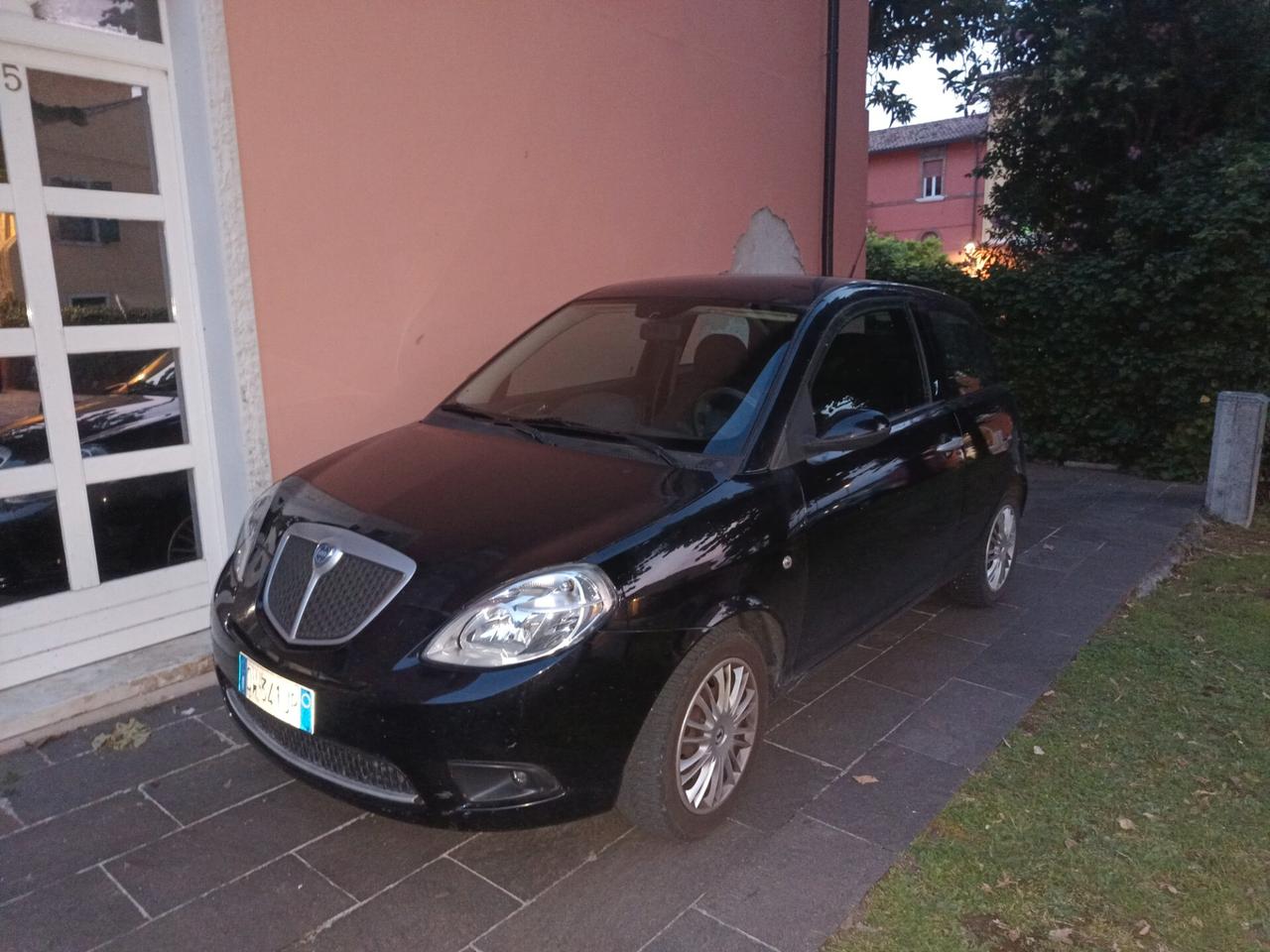 Lancia Ypsilon 1.2 Oro