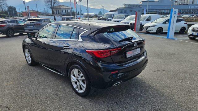 INFINITI Q30 2.2 diesel DCT AWD Premium Tech