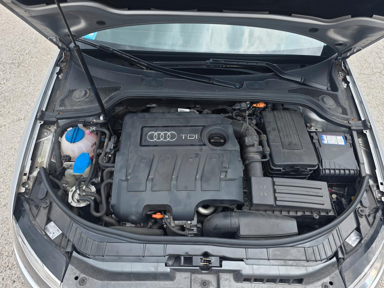 Audi A3 Neo patentati 74000" km