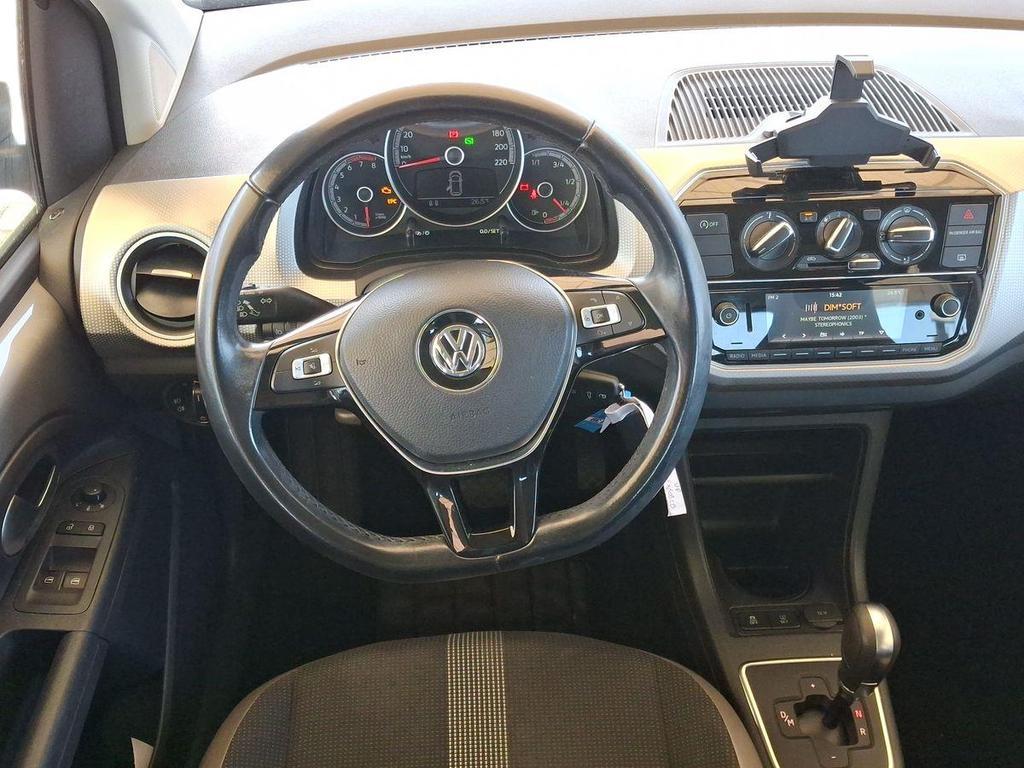 Volkswagen up! 3p 1.0 High up! 75cv asg