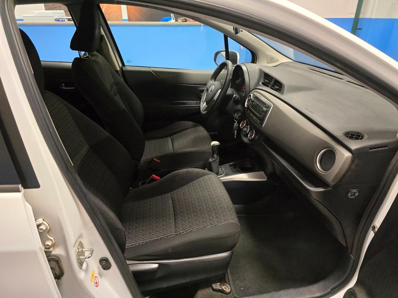 Toyota Yaris 1.0 5 porte