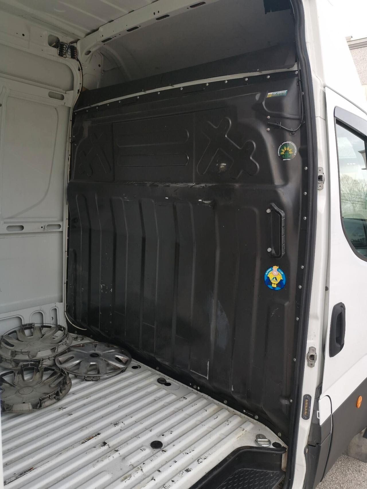 Iveco Daily FURGONE L2 H2 35S17