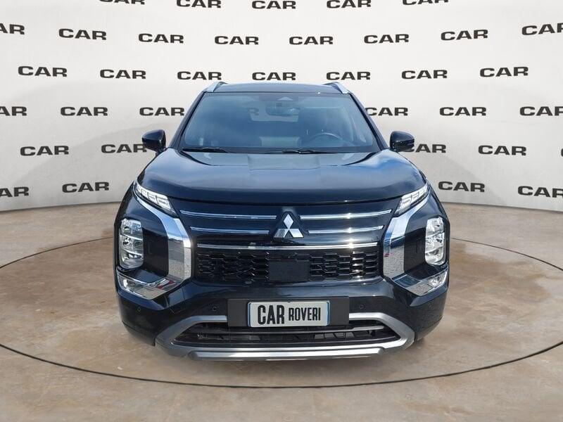 Mitsubishi Outlander PHEV 2.4L PHEV INTENSE