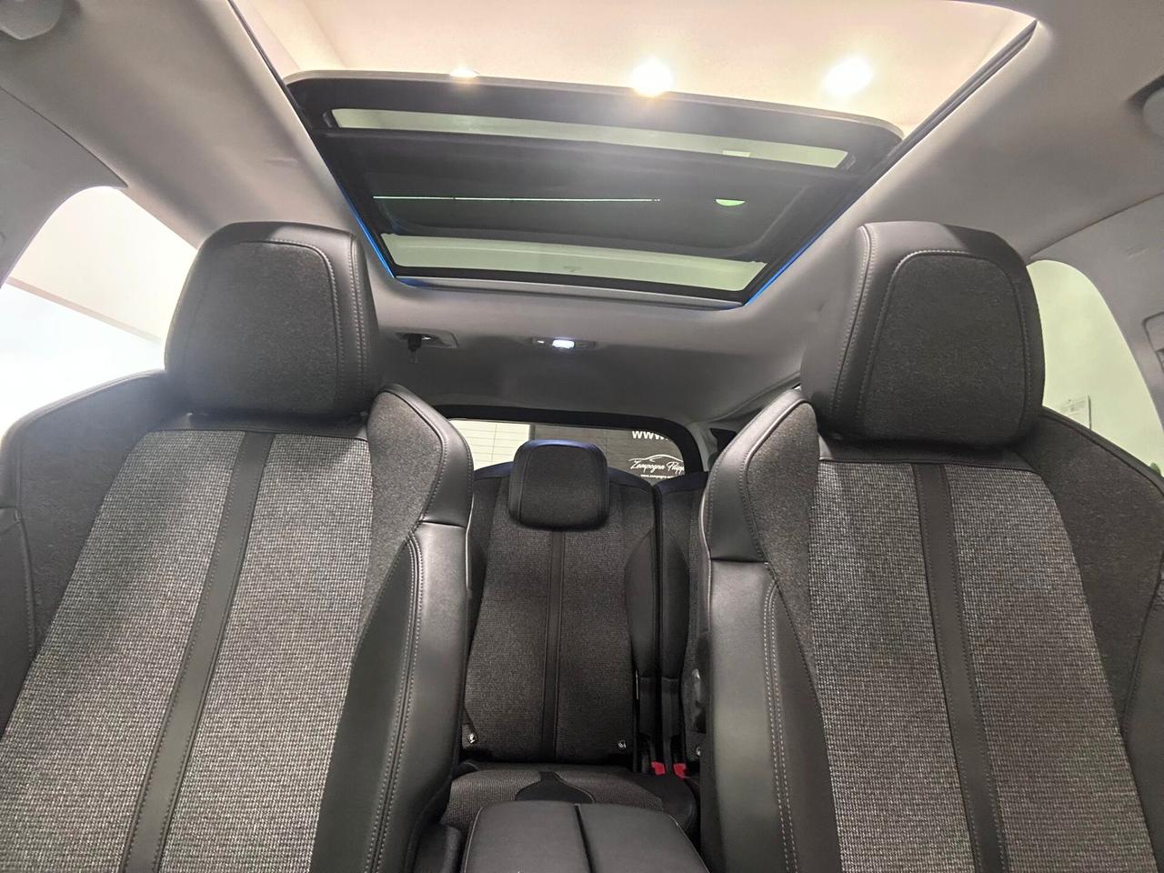 Peugeot 5008 1.5 hdi 130cv Allure 7p TETTO 2018