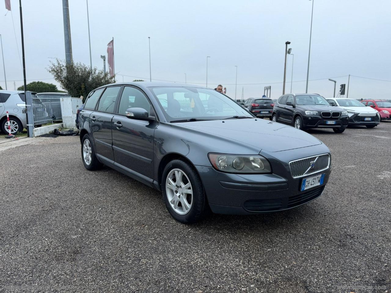 VOLVO V50 1.6 CAT Summum