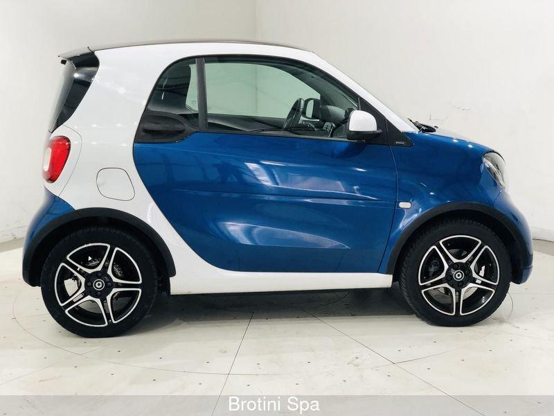 smart fortwo fortwo 70 1.0 Proxy