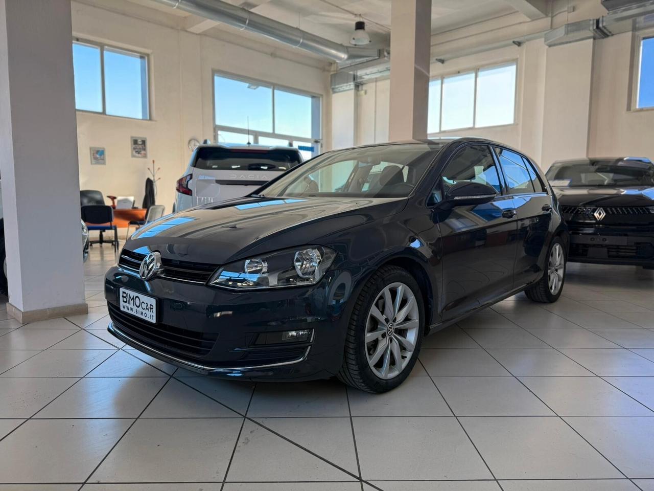 Volkswagen Golf 2.0 TDI 5p. Highline BlueMotion Technology