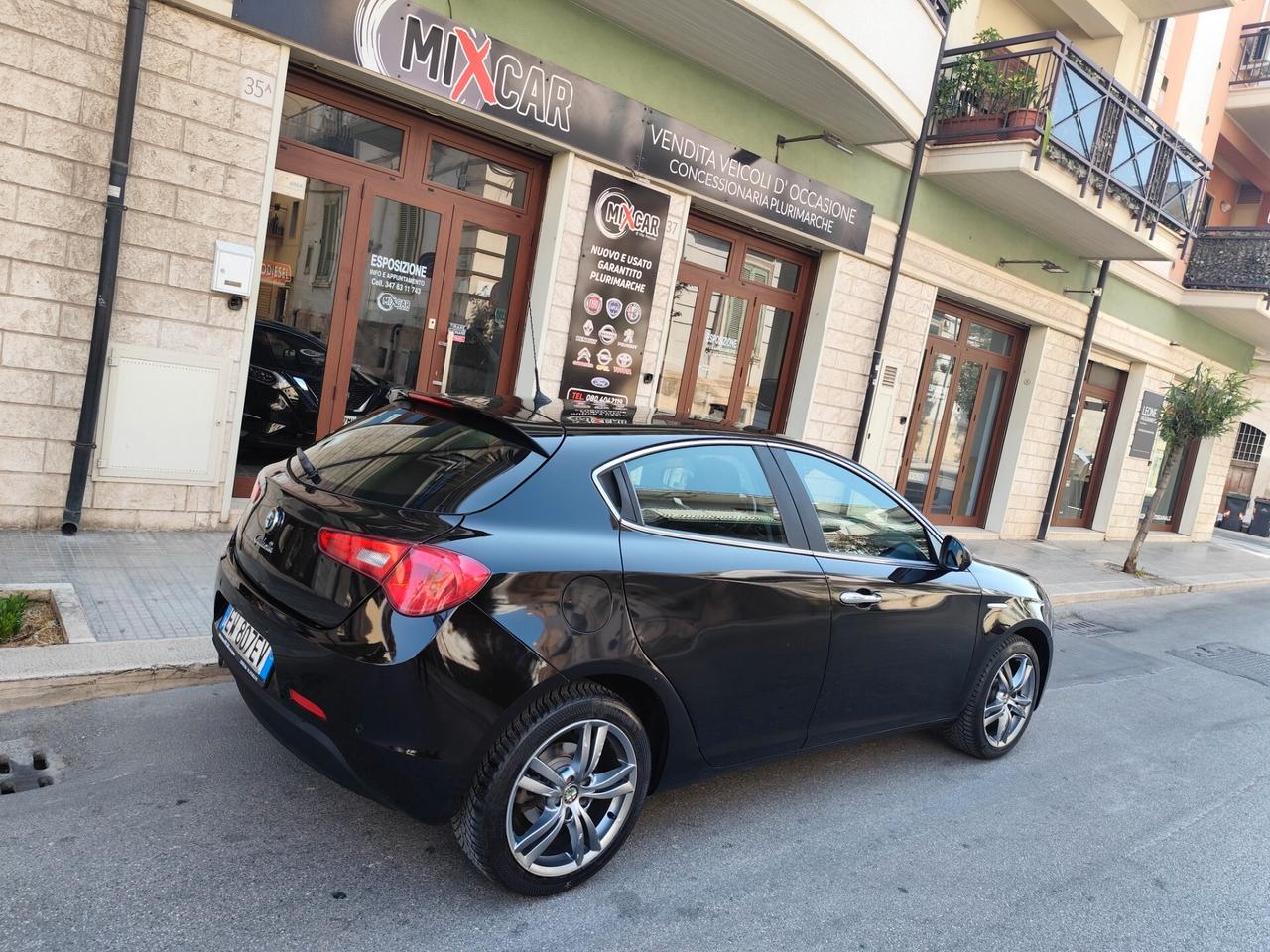 Alfa Romeo Giulietta 1.6 JTDm-2 105CV Distinctive
