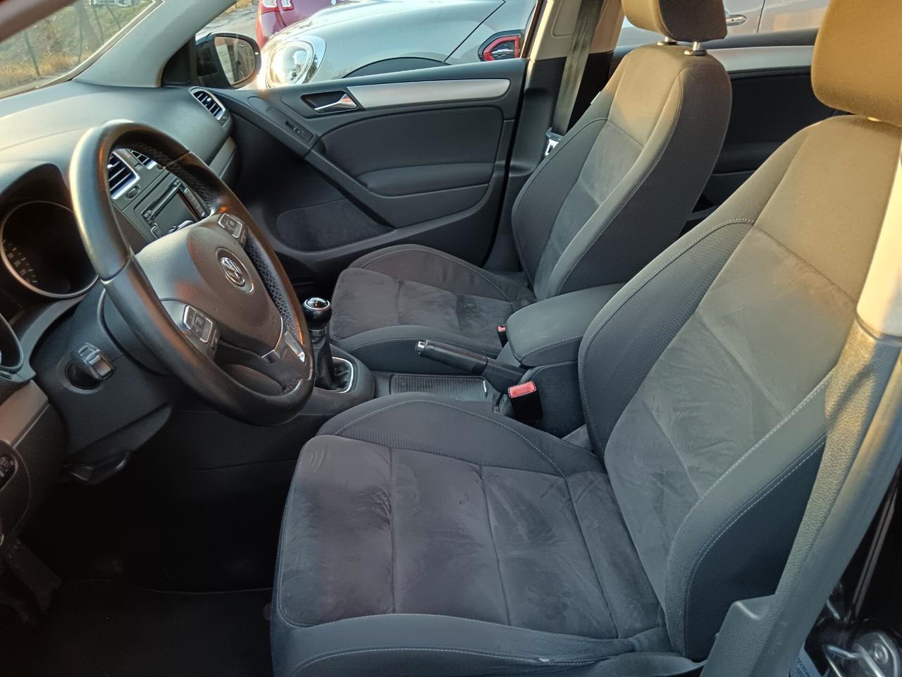 Volkswagen Golf 1.6 TDI 105CV NEOPATENTATI