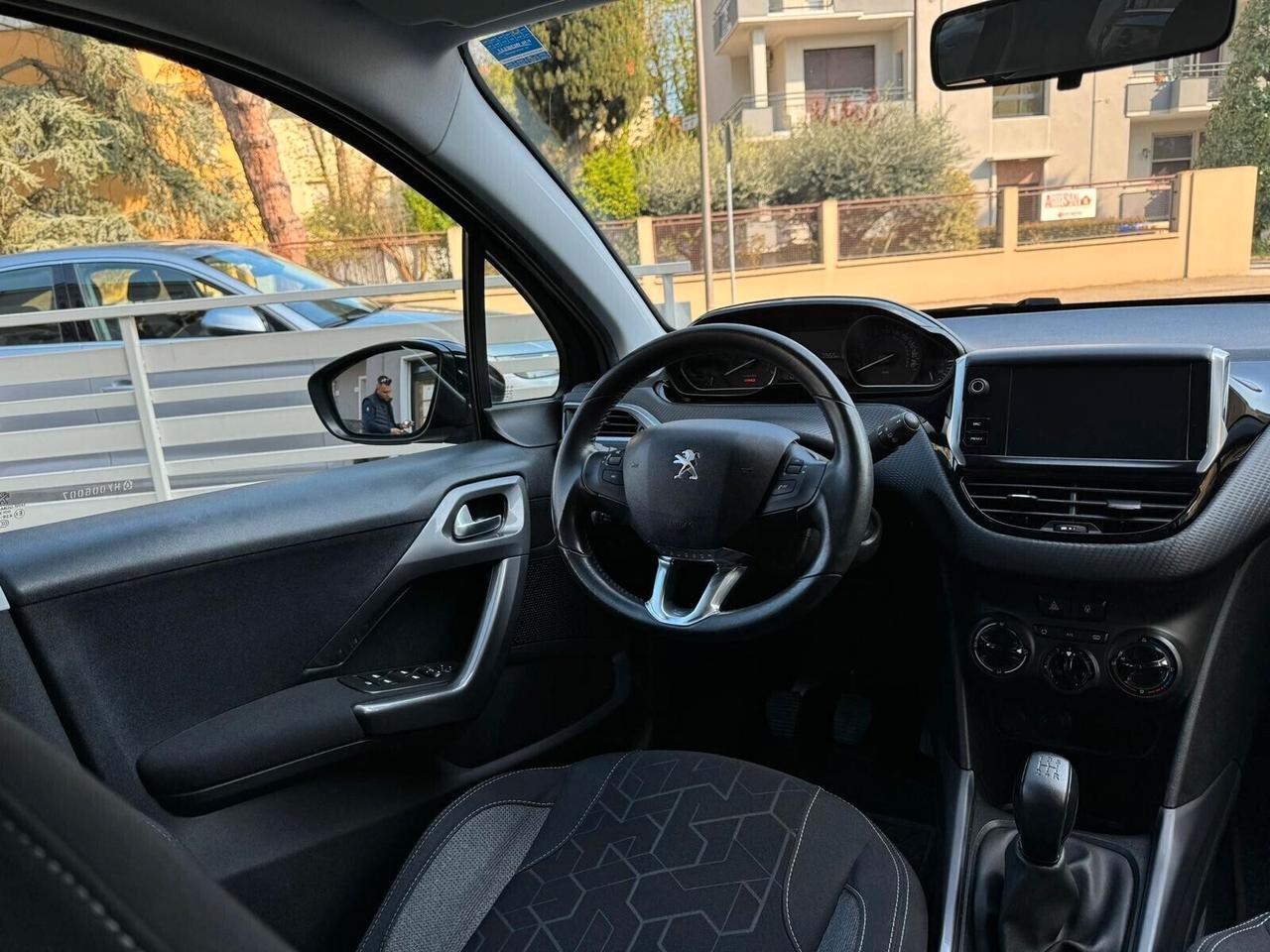 PEUGEOT 2008 PureTech 82cv ALLURE NEOPAT.