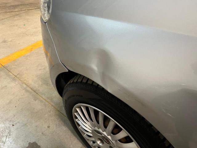 FIAT Grande Punto 1.2 5 porte Dynamic - DISTR. E P.H2O A 116.000KM