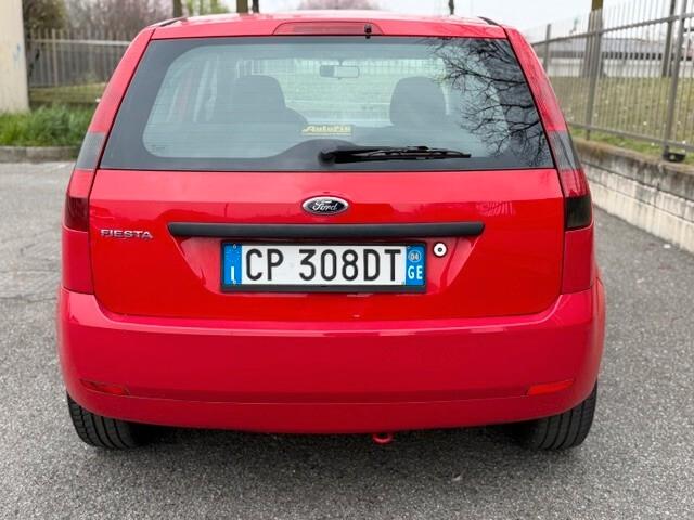 Ford Fiesta 1.2 16V 5p. euro 4 ok neopatentati