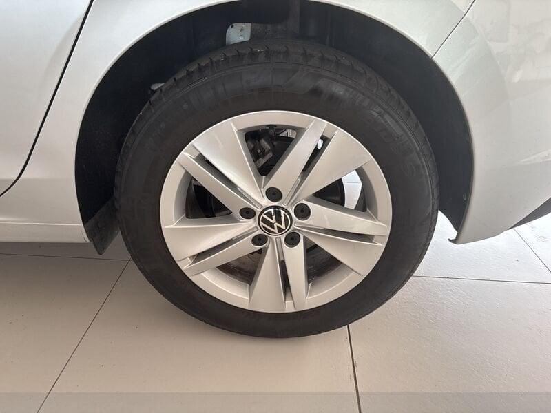 Volkswagen Golf 8 2.0 TDI SCR LIFE DSG 115 CV