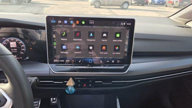 VOLKSWAGEN Golf 2.0 TDI 150 CV DSG SCR R-Line Plus PERMUTE