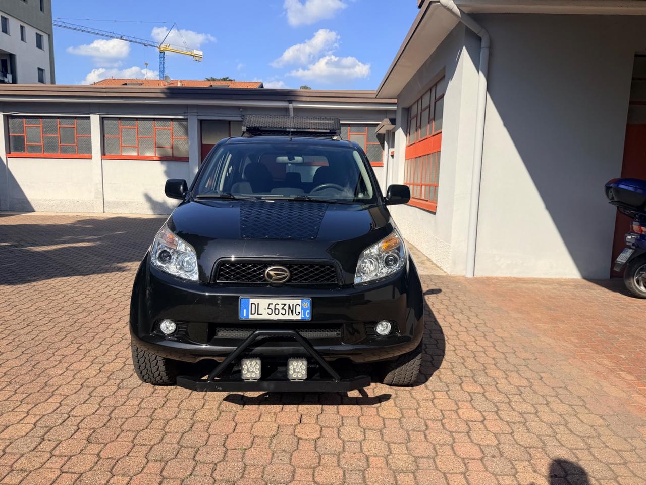 Daihatsu Terios 1.5 4WD BLACK