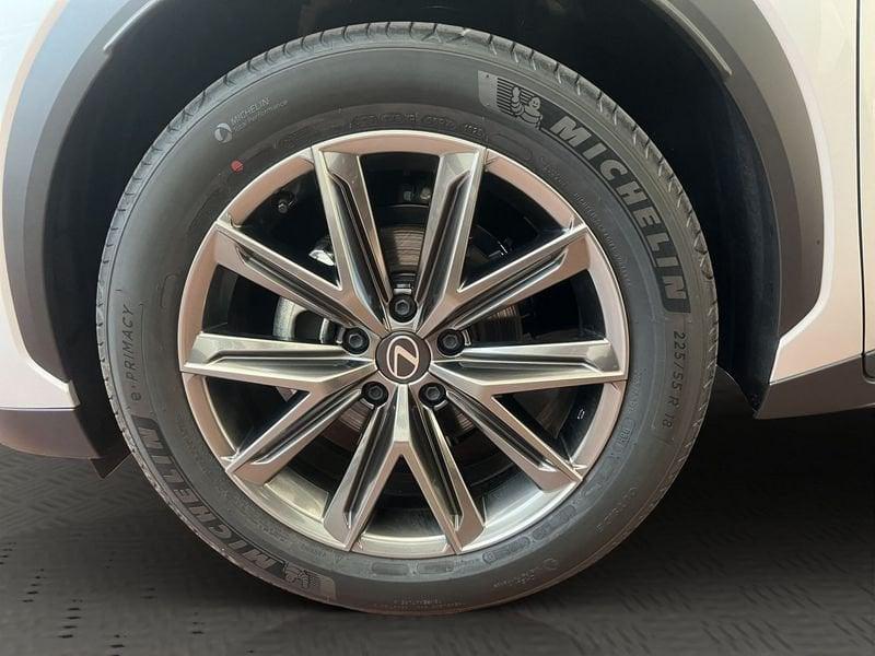 Lexus LBX LBX 1.5 hybrid Elegant 2wd