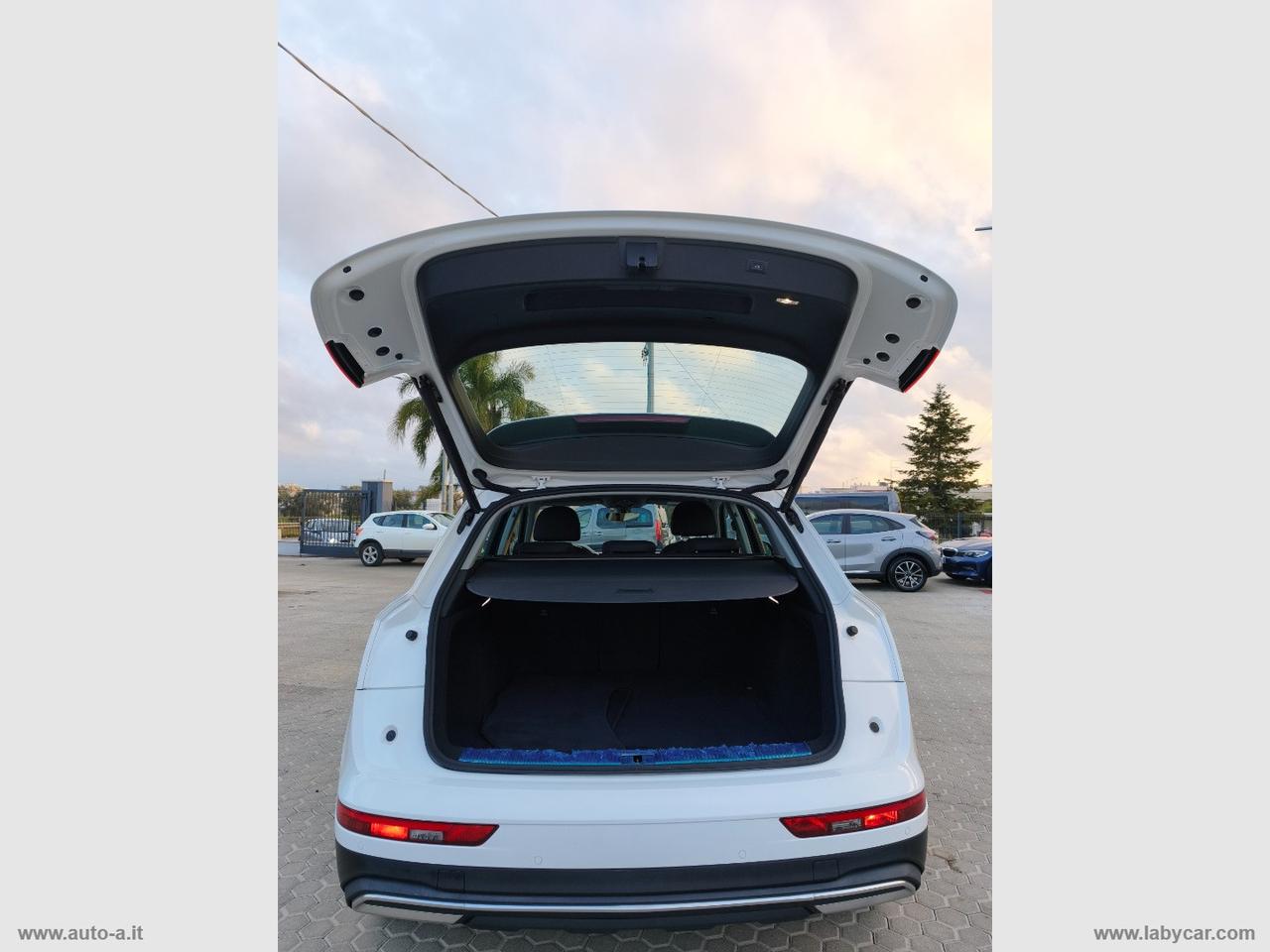 AUDI Q5 35 TDI S tronic Business Advanced