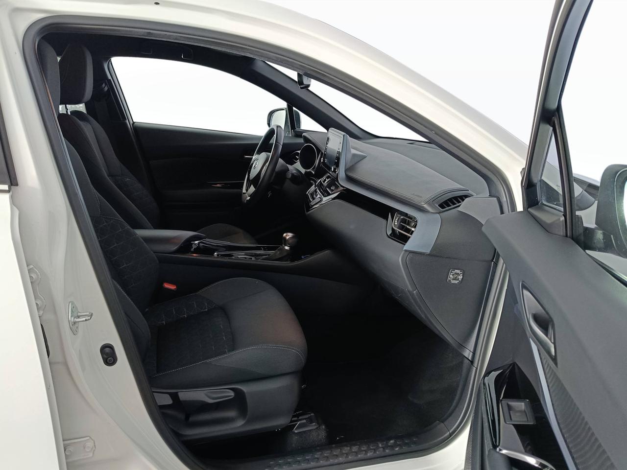 TOYOTA C-HR I 2020 - C-HR 1.8h Trend e-cvt