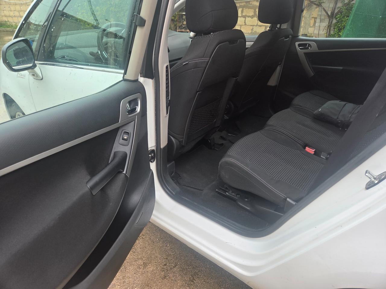 Citroen C4 Picasso 1.6 e-HDi 110 CMP6 Exclusive